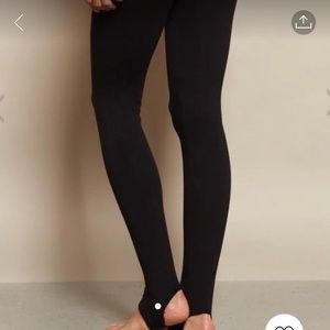 NWOT Garage Stirrup Leggings